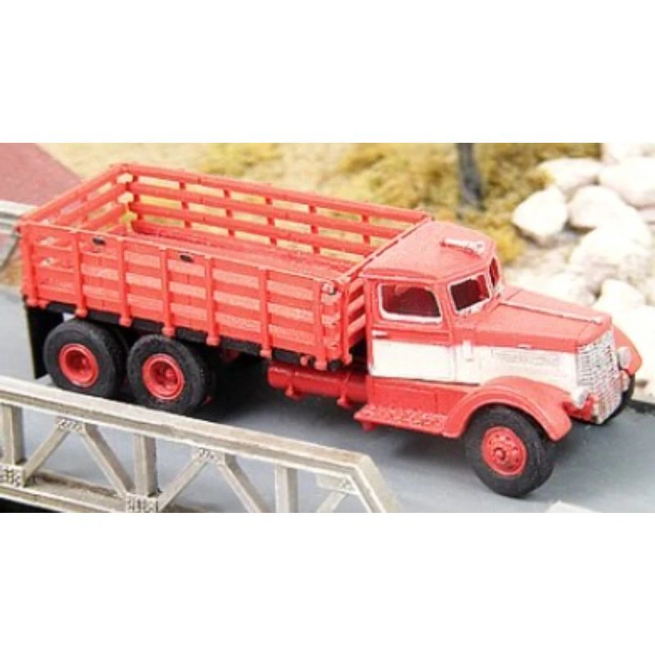 GHQ 56-003 - 1939 PB Stake-Body 334 Truck - N Scale Kit 3 GHQ 56-003 - 1939 PB Stake-Body 334 Truck - N Scale Kit