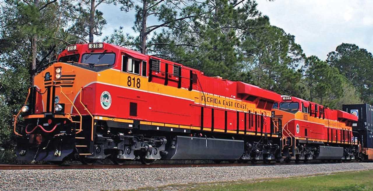 Kato 176-8946-S - GE ES44AC W/ LokSound 5 Sound & DCC Florida East Coast (FEC) 801 - N Scale 3 Kato 176-8946-S - GE ES44AC W/ LokSound 5 Sound & DCC Florida East Coast (FEC) 801 - N Scale