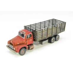 Showcase Miniatures 102 - 1950's Era R-190 Stake Truck - N Scale Kit