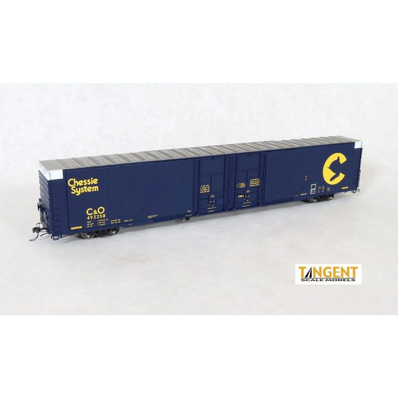 Tangent Scale Models 25040-07 - Greenville 86′ Double Plug Door Box Car Chessie (C&O) 493238 - HO Scale 3 Tangent Scale Models 25040-07 - Greenville 86′ Double Plug Door Box Car Chessie (C&O) 493238 - HO Scale