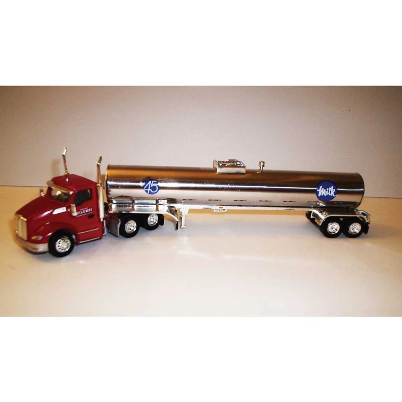 Trucks N Stuff TNS070 - Kenworth T680 Day-Cab Tractor With Food-Grade Trailer - Milkway - HO Scale 3 Trucks N Stuff TNS070 - Kenworth T680 Day-Cab Tractor With Food-Grade Trailer - Milkway - HO Scale